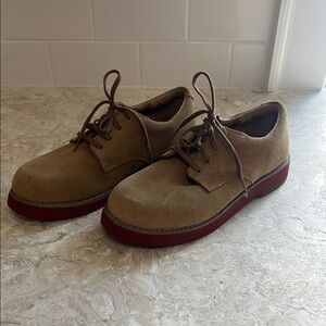Boyss Sperry Top Sider Tevin size 4:5 buck